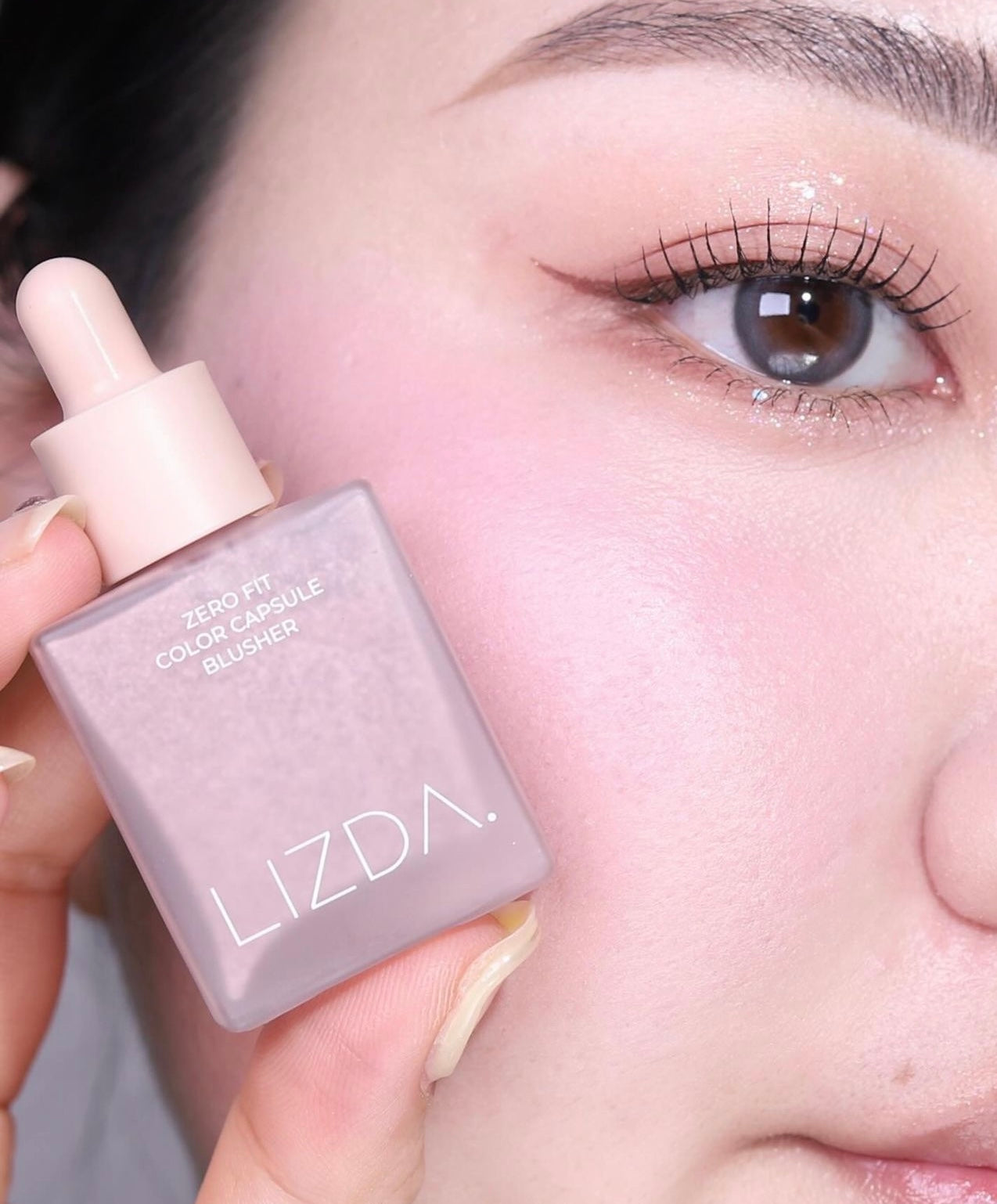 散發由內而外的好氣質💖| Lizda 泡泡保濕液態精華腮紅 Lizda Zero Fit Color Capsule Blusher🧏🏻♀️