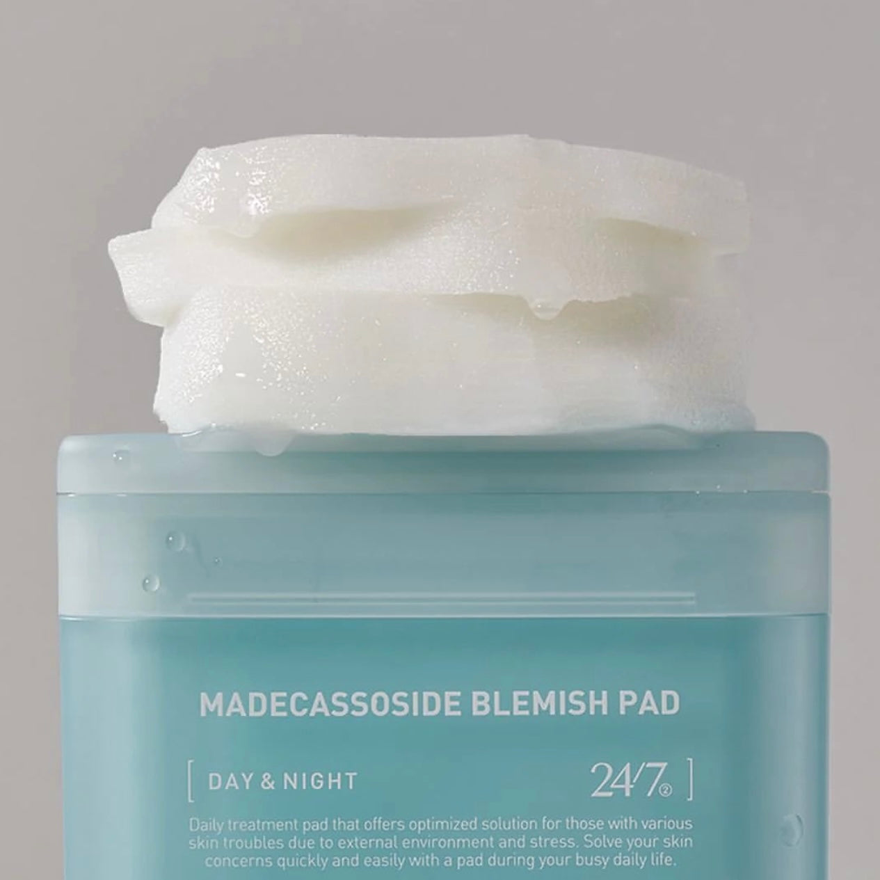 送旅行收納盒⭐️ | Mediheal 積雪草修復舒緩淡印爽膚棉片| Mediheal Madecassoside Blemish Pad🩵