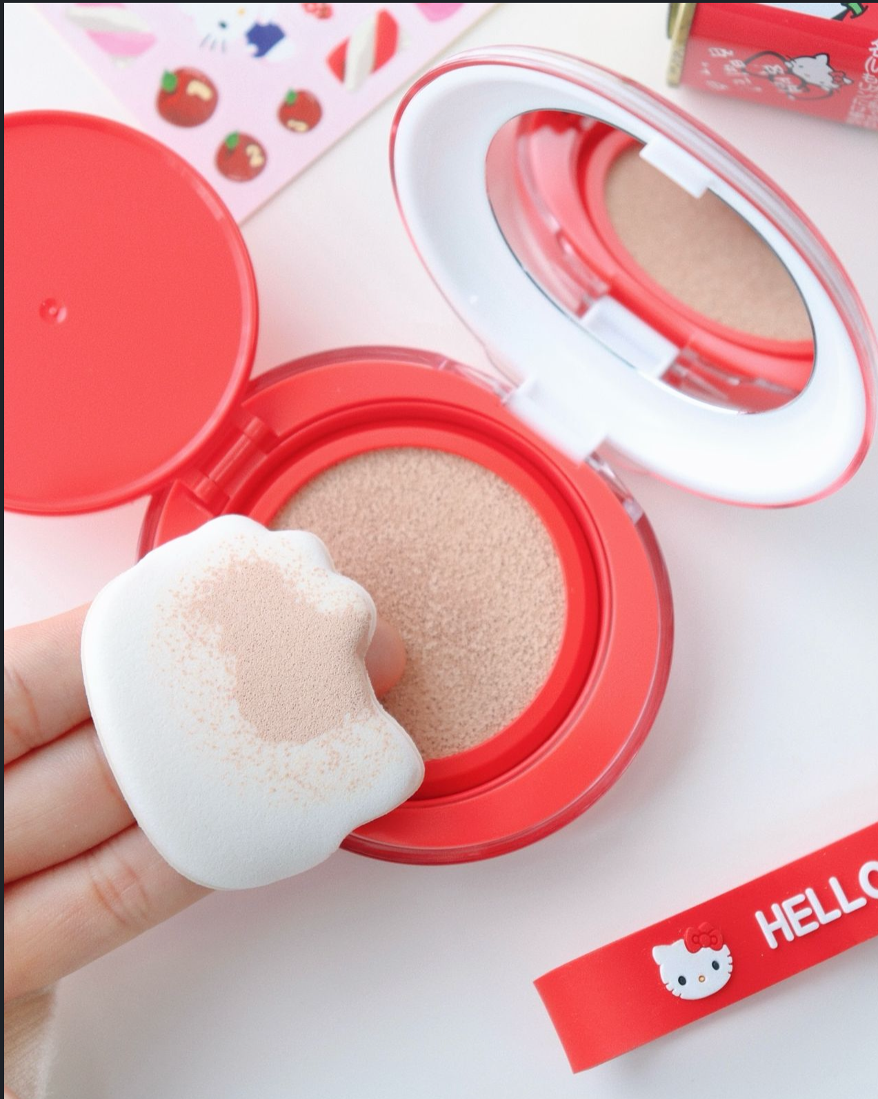 Amuse x Hello Kitty 陶瓷肌光感完美氣墊套裝Amuse x Hello Kitty Edition Ceramic Skin Perfector Cushion 🎀