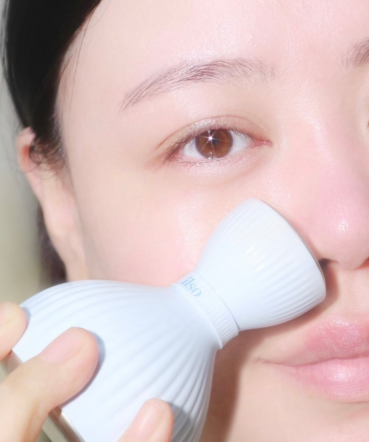 肌膚即時降溫❄️| ILSO雙頭冰鎮緊緻消腫按摩儀🩵| ILSO DUAL COOLING MASTER