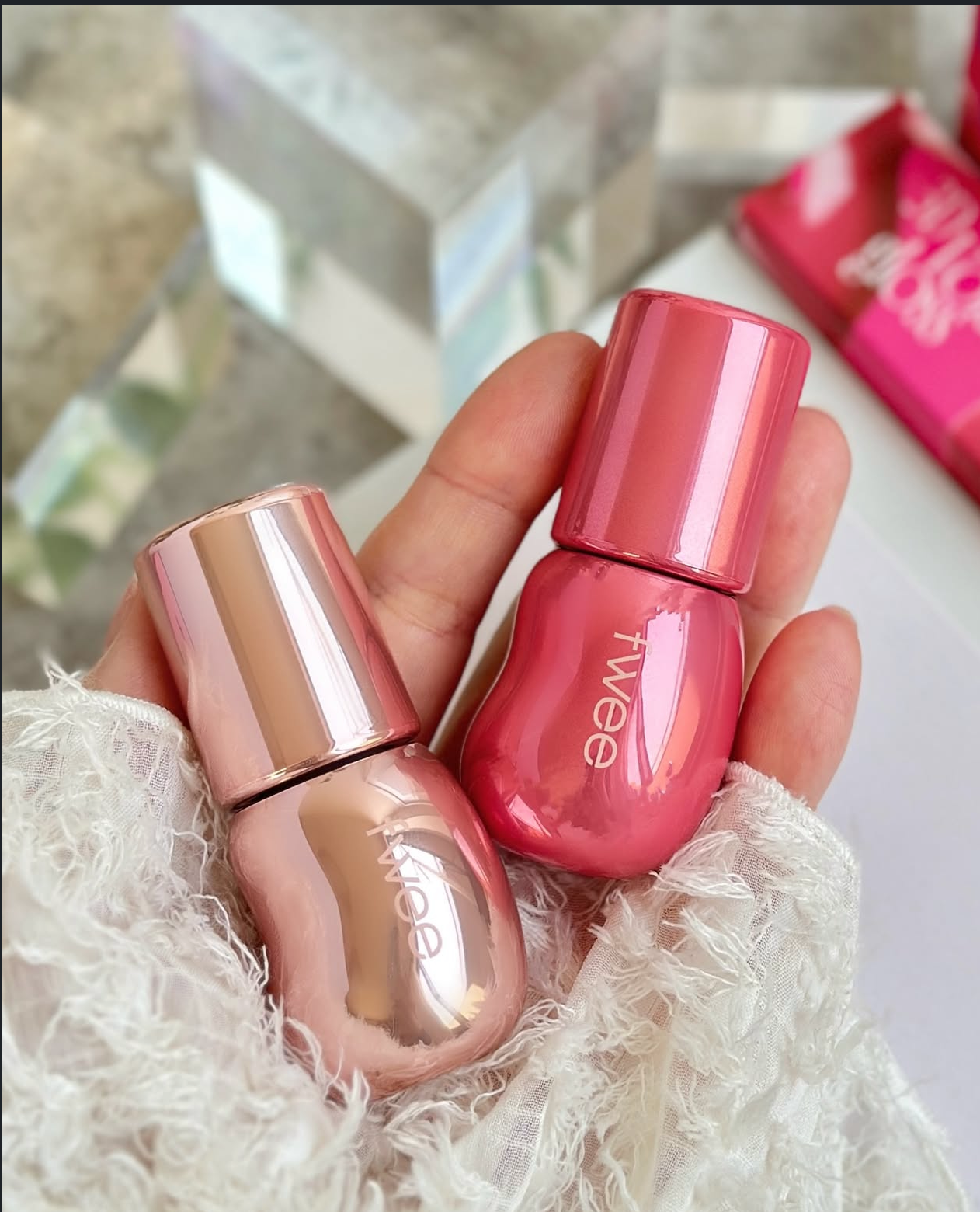 Fwee 3D低飽和立體玻璃唇釉 3D Voluming Gloss 70 % Little Sweets Moment🍬