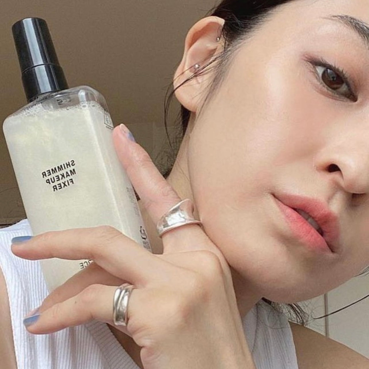 光澤底妝小心機🥂| 3CE Shimmer Make-up Fixer琉金貝殼珠光定妝噴霧|定妝神器✨