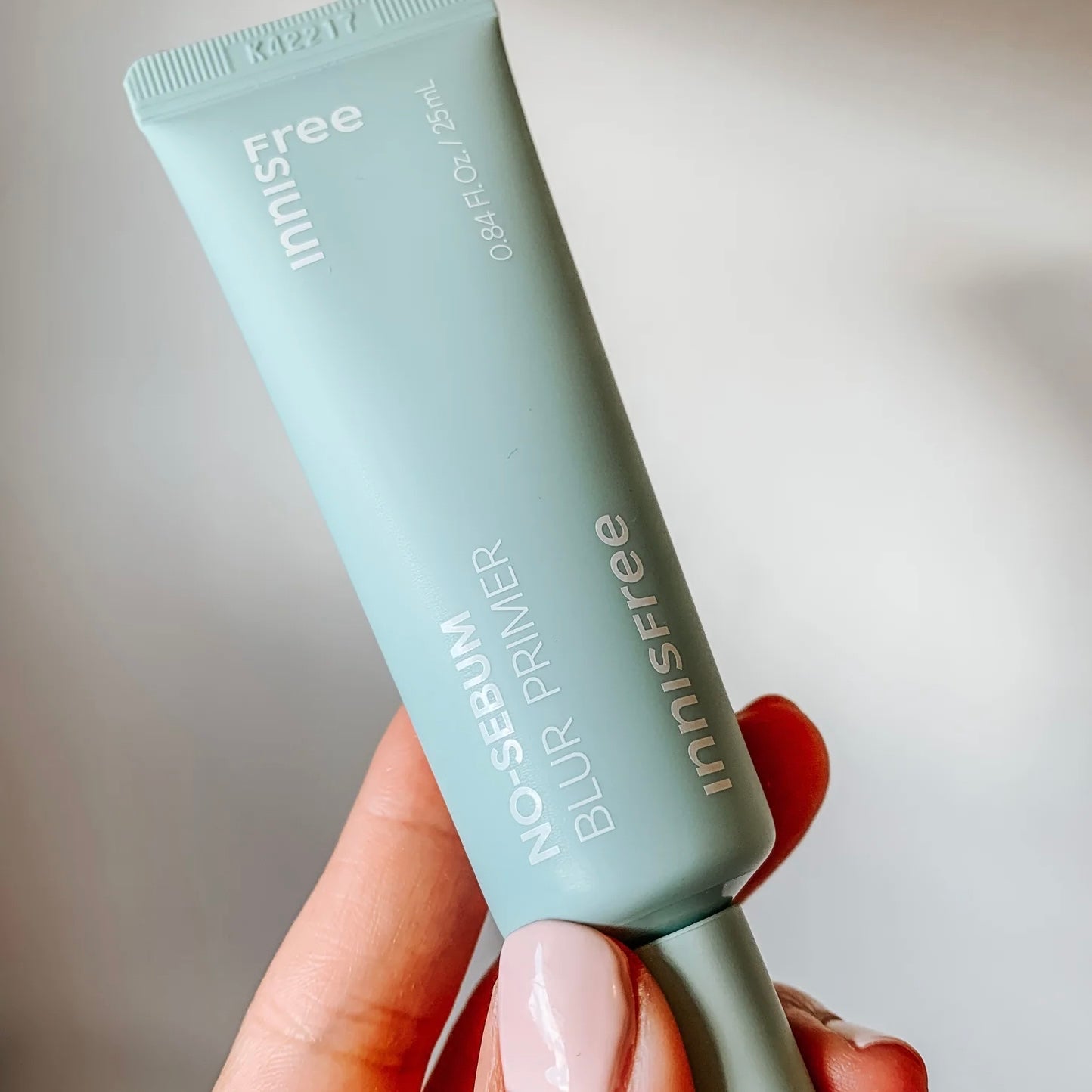 推薦毛孔大 有凹凸洞使用🙋🏼♀️ | Innisfree控油修飾毛孔妝前乳Innisfree No-Sebum Blur Primer 25ml💫