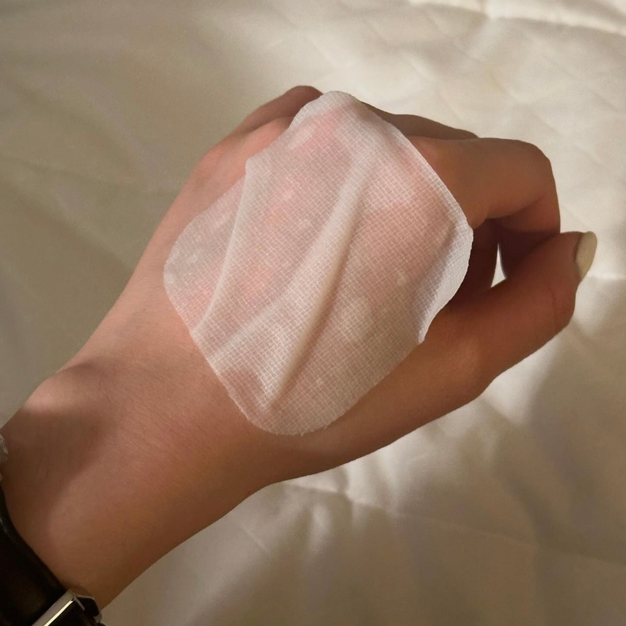 送旅行收納盒⭐️ | Mediheal 積雪草修復舒緩淡印爽膚棉片| Mediheal Madecassoside Blemish Pad🩵