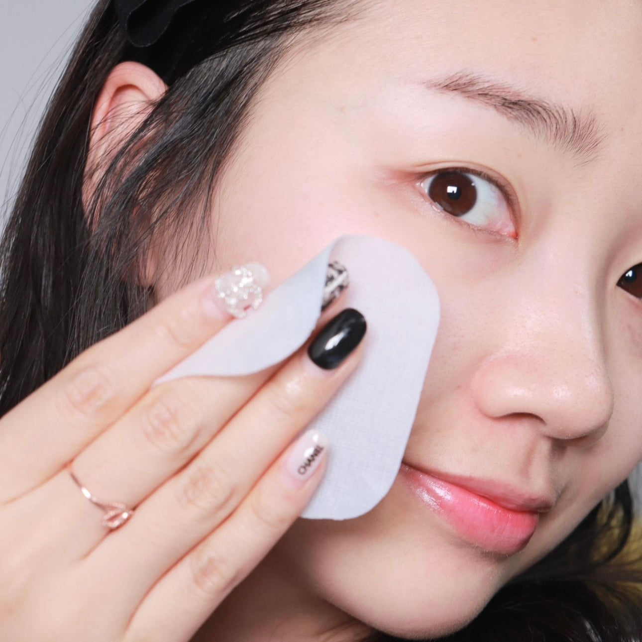 送旅行收納盒⭐️ | Mediheal 積雪草修復舒緩淡印爽膚棉片| Mediheal Madecassoside Blemish Pad🩵