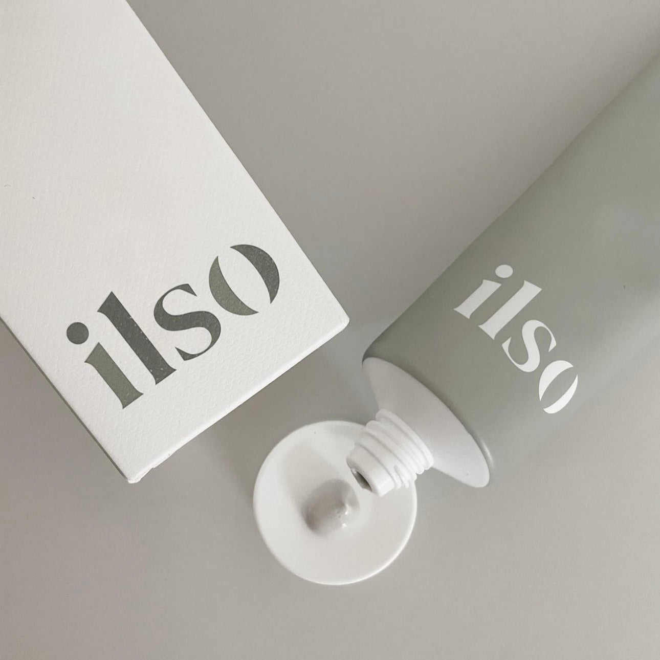 10分鐘毛孔微拋光 重度瑕疵皮也KO🙋🏼♀️| Ilso 深層滋養保濕收毛孔平滑紋理奶霜泥膜 Clean Mud Cream☁️