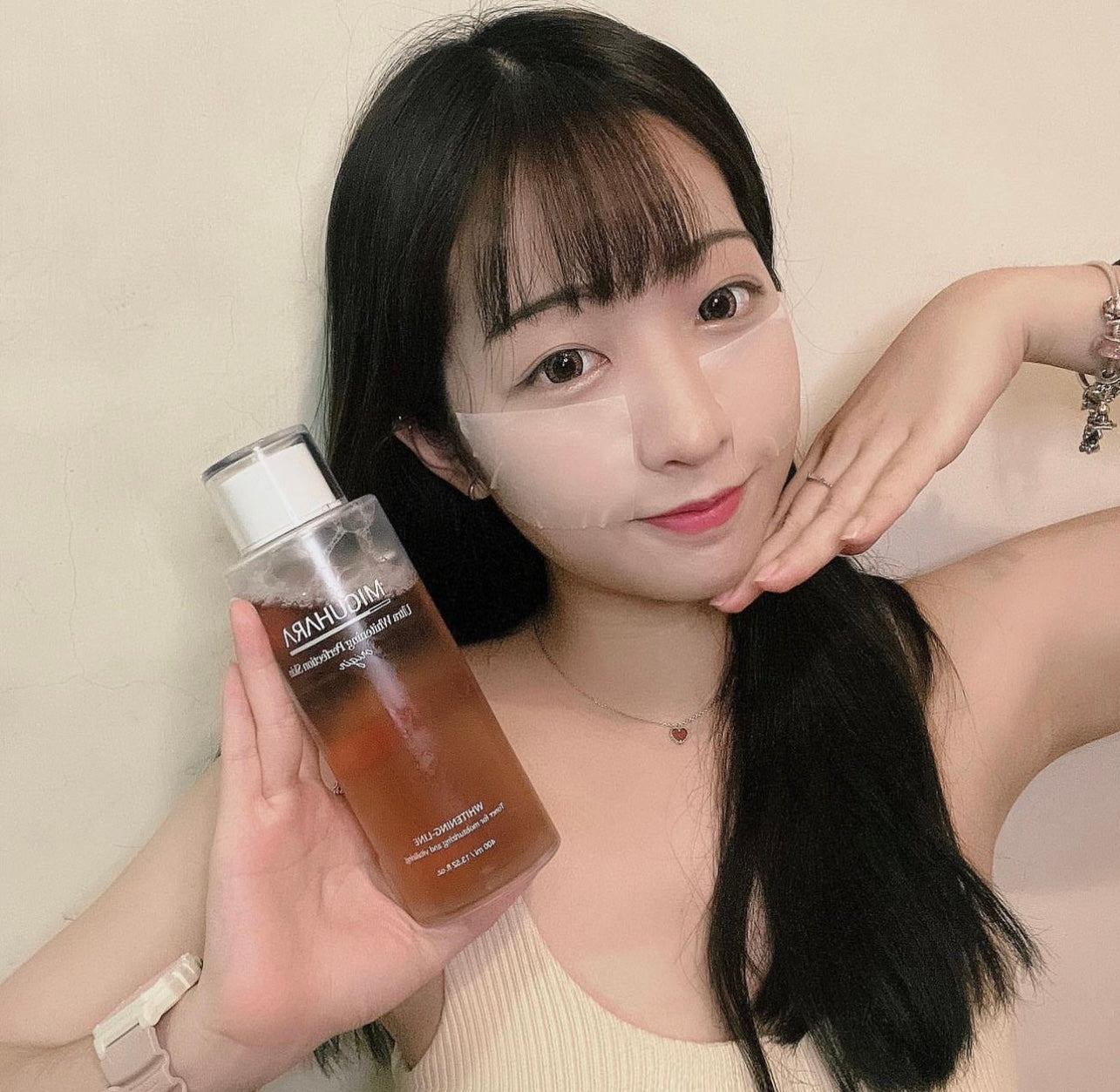 Pony大神都愛用的保養品💫Miguhara 美白亮肌爽膚水|燈泡發光水💡