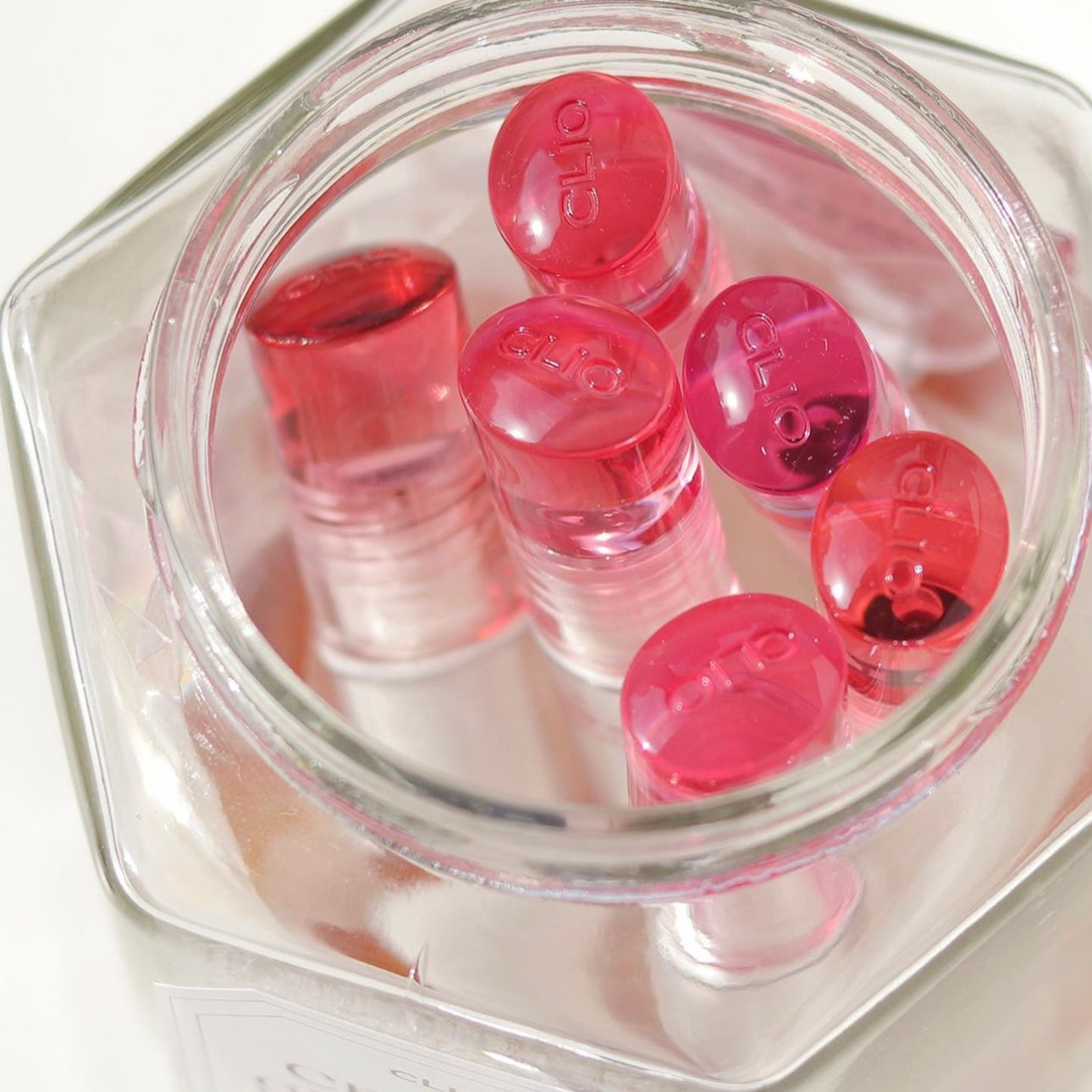 CLIO全新推出玻璃水光唇釉Clio Crystal Glam Tint 🔮| 水晶一樣晶瑩剔透質感✨