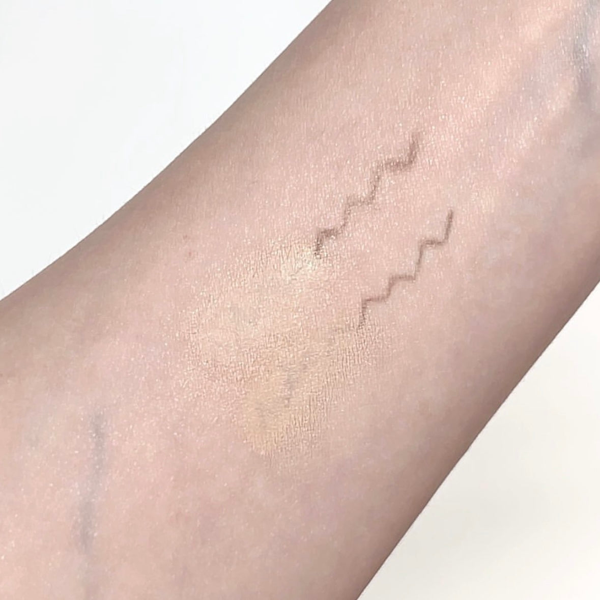 共2枝遮瑕✨NARS平替🌟 國民級 LUNA Long Lasting Tip Concealer 超持久柔滑長效遮瑕液| 不乾 輕薄 奶油肌| Pony大神愛用品牌💖