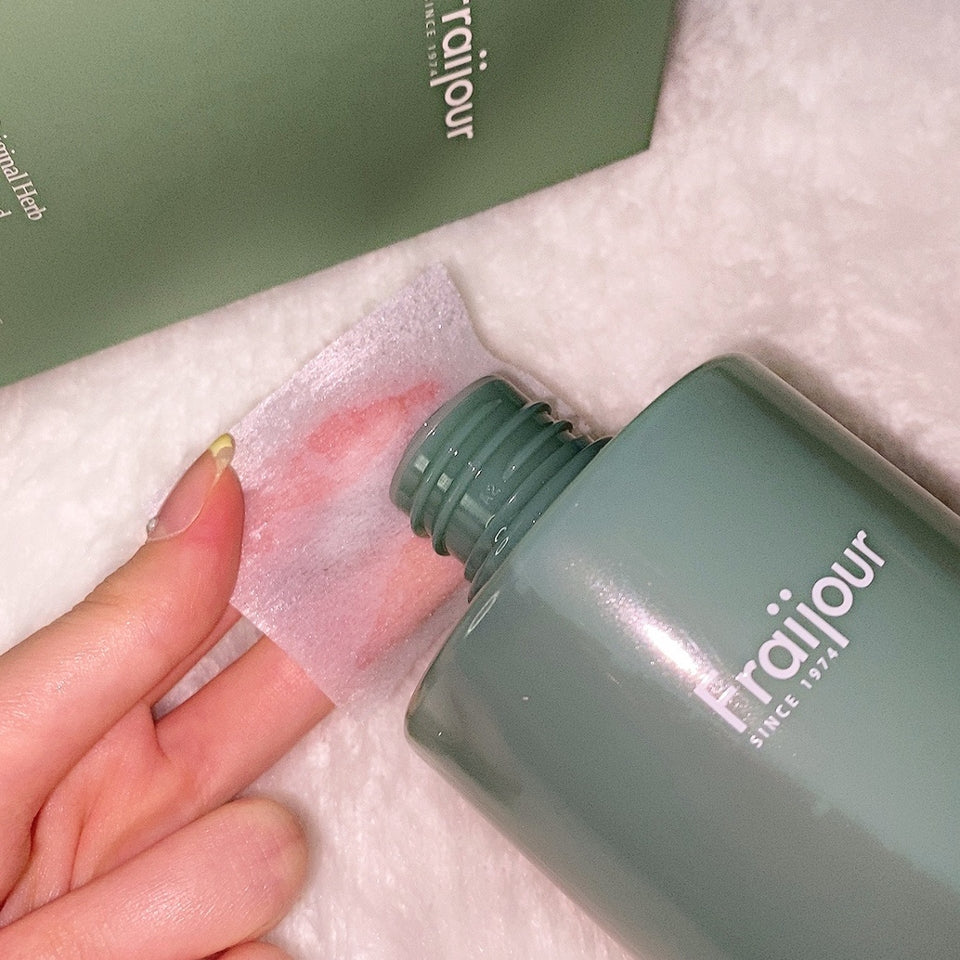 韓國Local天然品牌Fraijour💚 onni話呢個Brand好出名 價錢又好親民 🇰🇷 | 天然艾草深層舒緩補濕爽膚水🌿