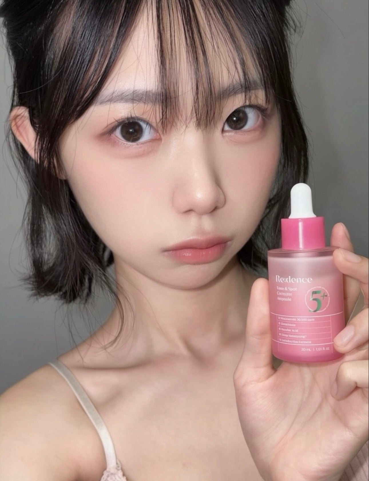 打造你的透亮初戀肌✨韓國人氣爆紅「發光小粉瓶」💖Redence 超能亮白修護高濃度精華💡Redence Tone & Spot Corrector Ampoule
