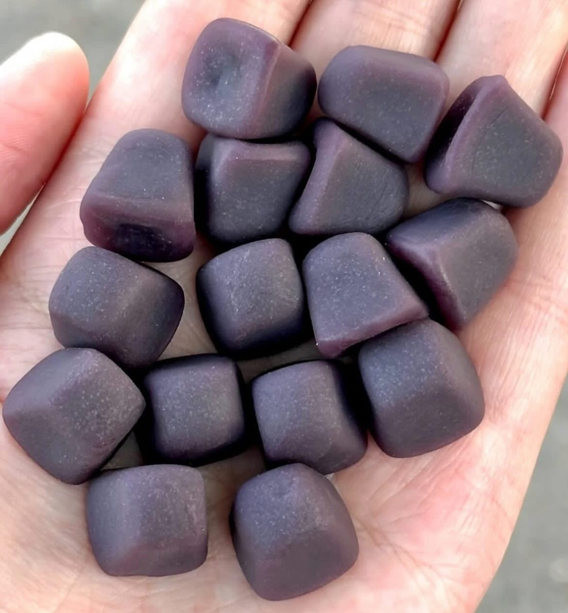 日本連線🇯🇵 Threads上爆紅🔥UHA鐵&葉酸膠原軟糖