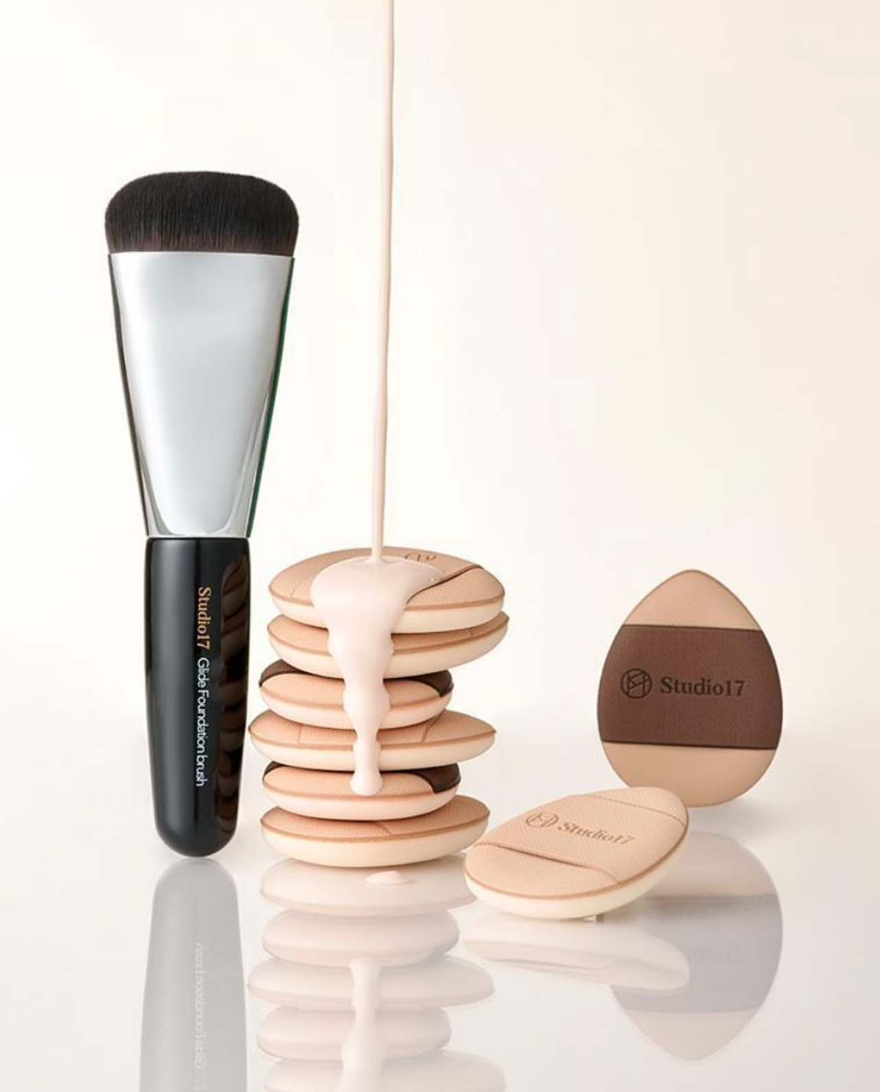 Studio17輕薄服貼底妝工具三件套套裝💫