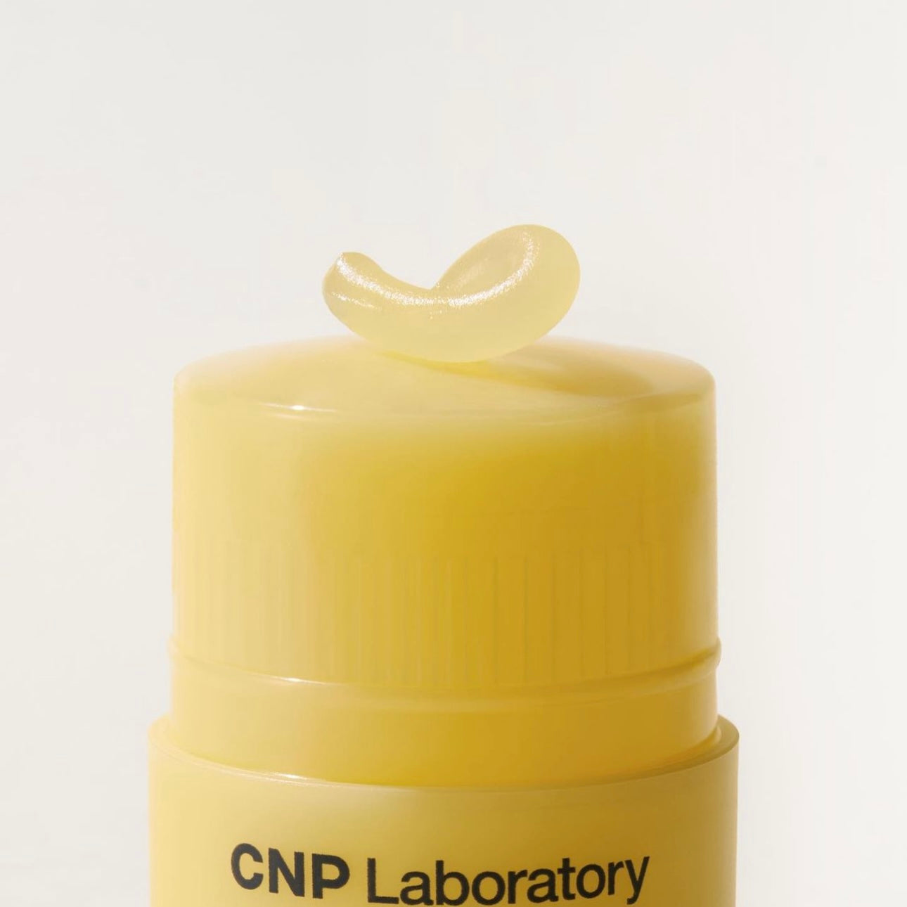 韓國著名CNP皮膚科診所的醫師品牌🪄|CNP蜂膠水潤彈力護唇精華 CNP PROPOLIS LIPCERIN🍯