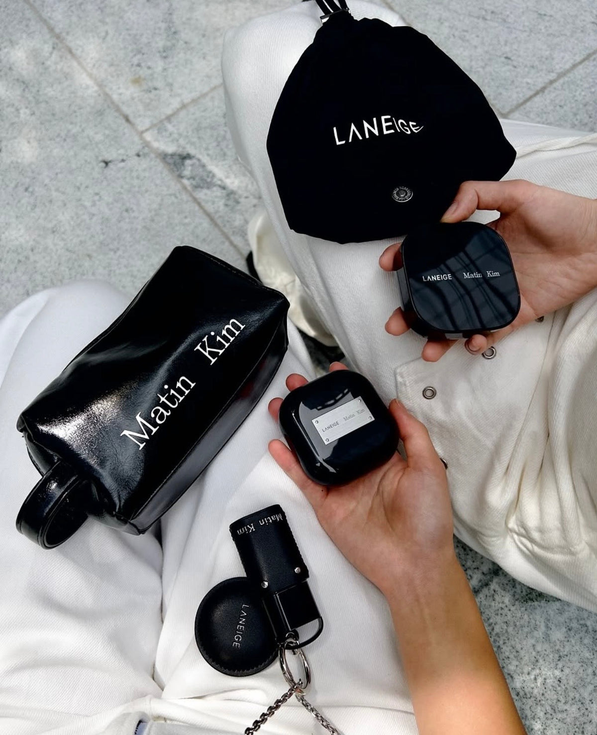 送極限黑化妝包 ✨ Laneige × Matin Kim 超持妝三效氣墊柔焦蜜粉