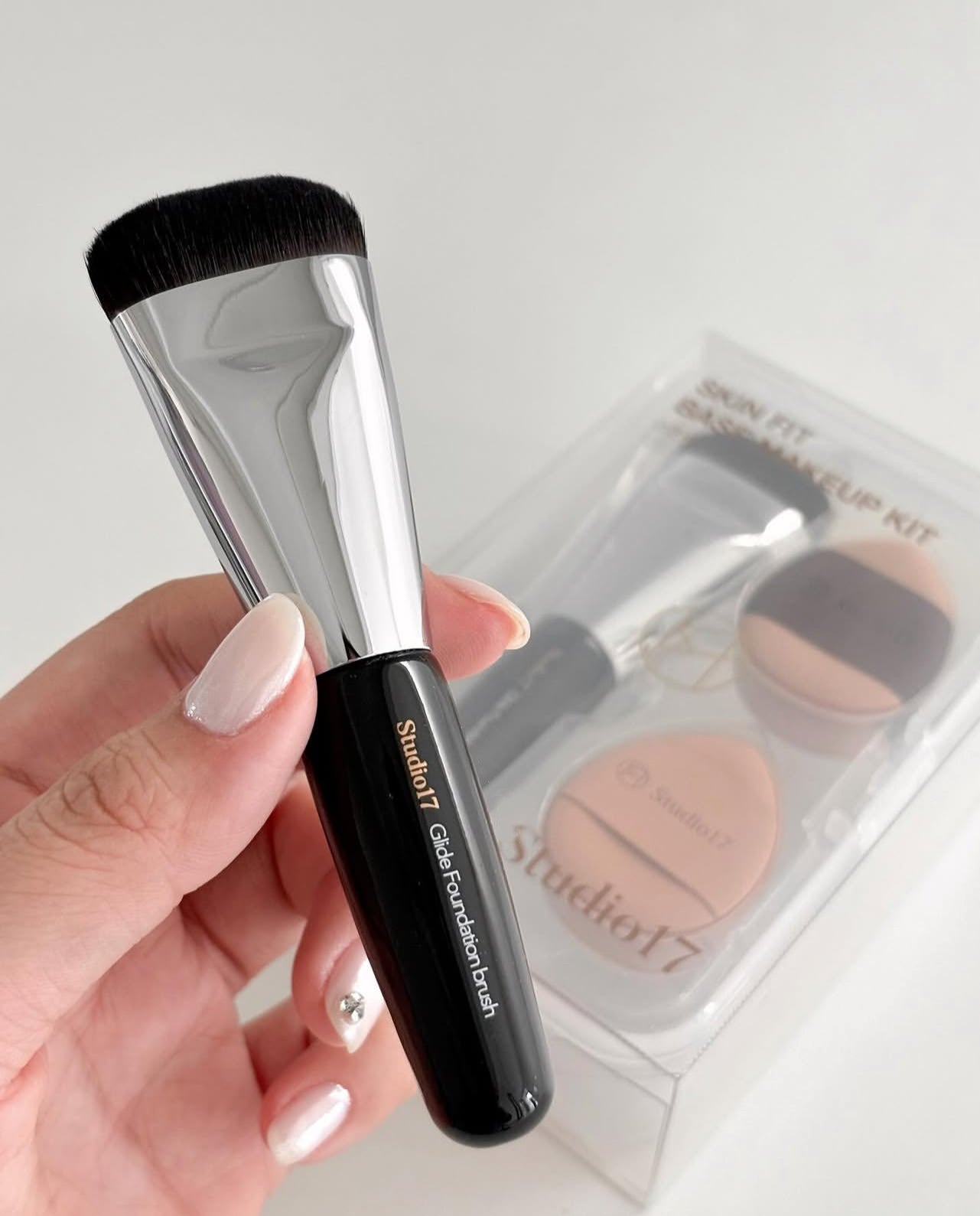 Studio17輕薄服貼底妝工具三件套套裝💫