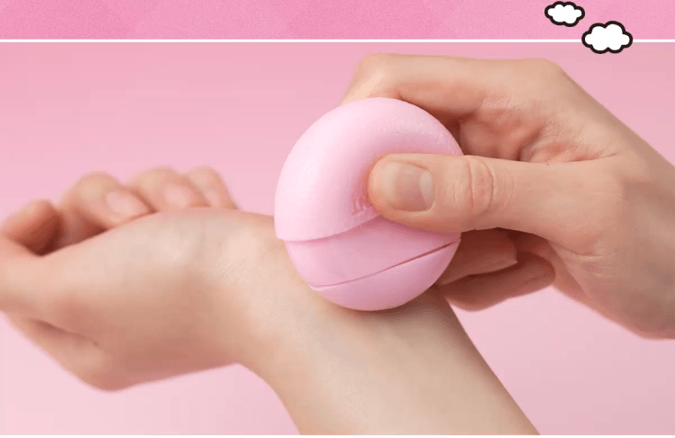 FORMENT x Hello Kitty 聯名款固體香氛限定版 🌸