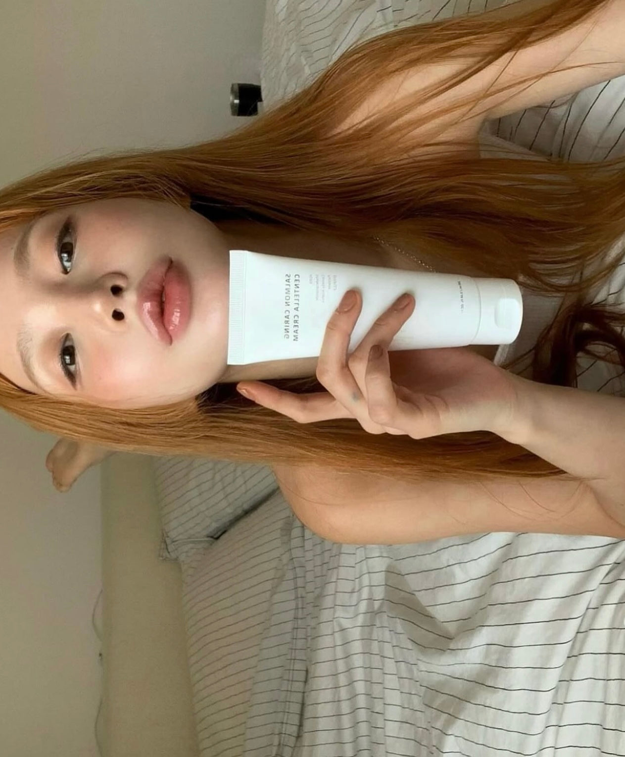 來自深海的修復力量💫Heveblue 三文魚積雪草舒緩面霜🐠| Heveblue PDRN SALMON CARING CENTELLA CREAM| 回購率極高🤍