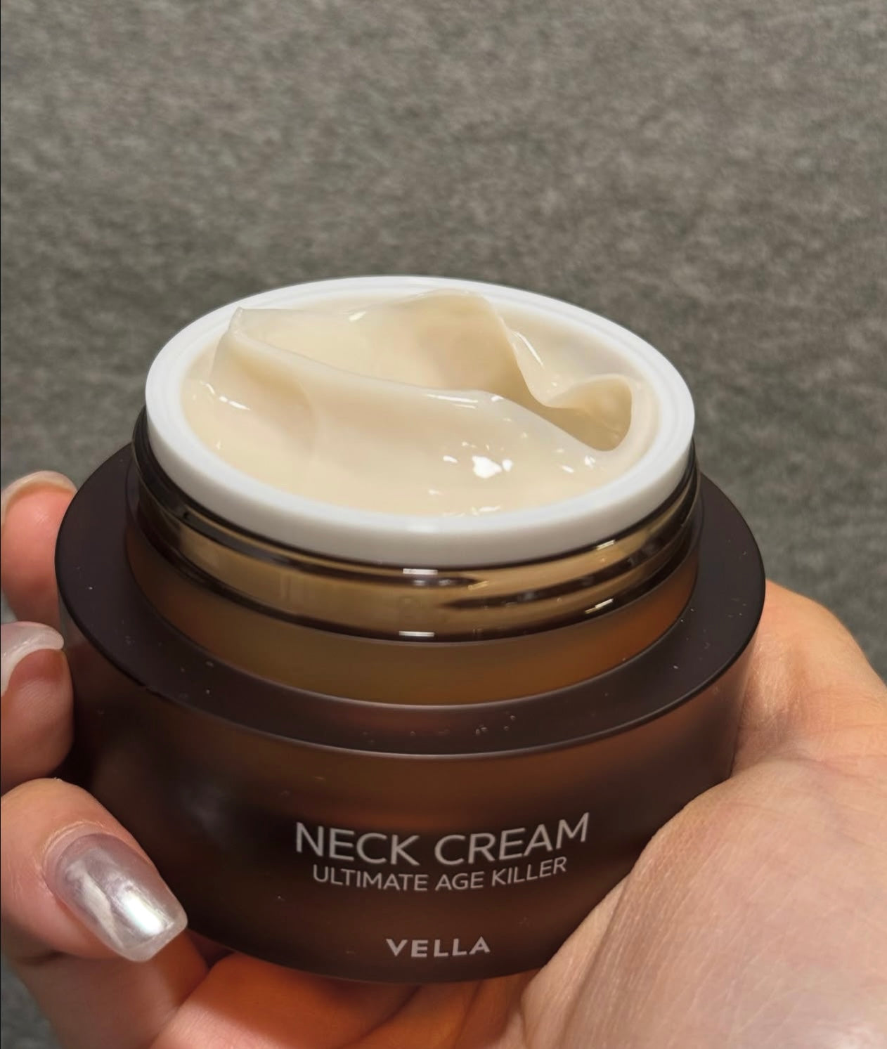 撫平頸紋小熨斗💡 | VELLA緊緻撫紋頸紋頸霜 第四代升級版 Neck Cream Ultimate Age Killer|韓國NO.1熨紋神器🥂