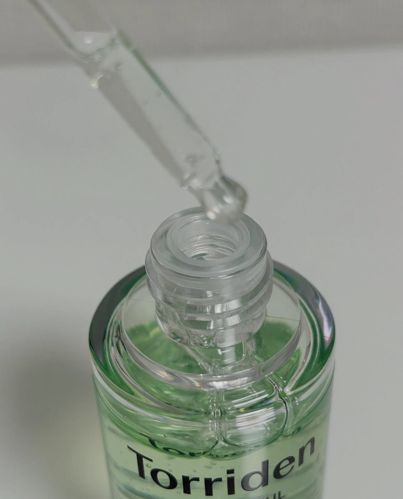 送面霜/爽膚水✨新升級⭐️ Torriden 積雪草控油去痘舒緩精華🌿 | Torriden Balanceful Control Serum| 專為油痘肌敏感肌打造⭐️