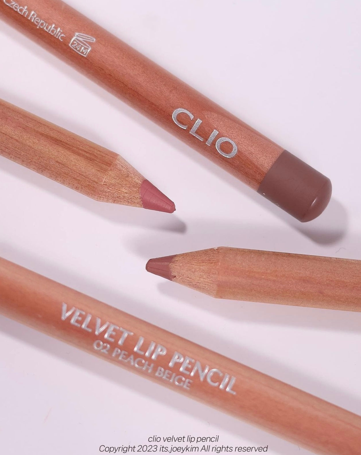 附送CLIO 筆刨 🖤| CLIO雪紡柔霧唇線筆| CLIO Velvet Lip Pencil with Sharpener✏️