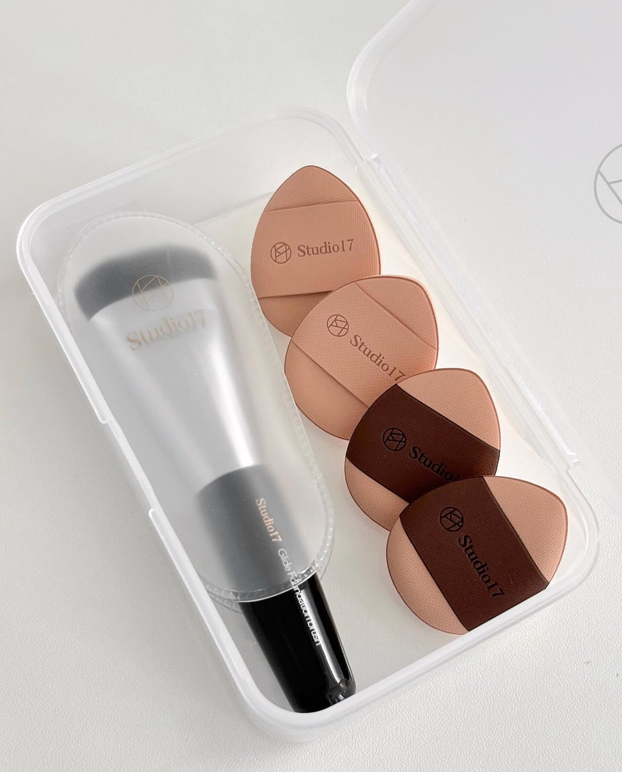 Studio17輕薄服貼底妝工具三件套套裝💫