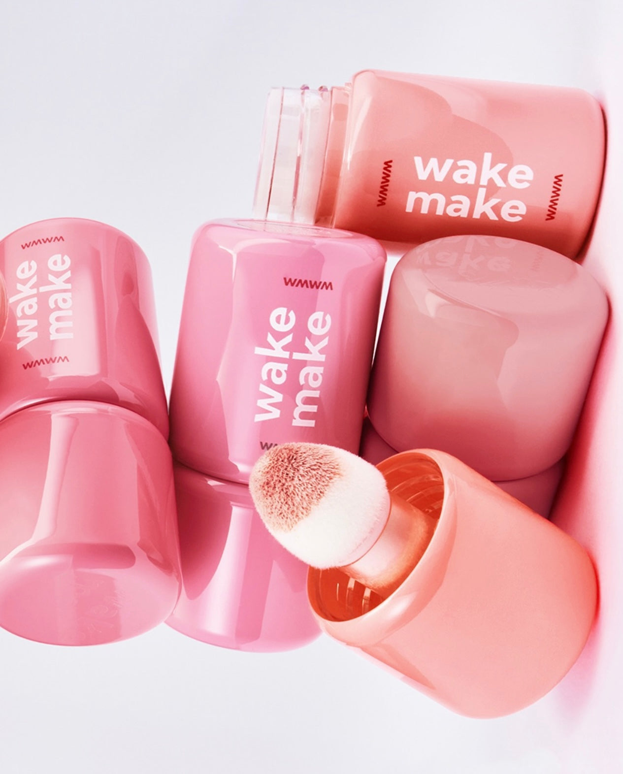 🌸 WakeMake Shaking Blur Cheek 搖搖透明感柔霧腮紅